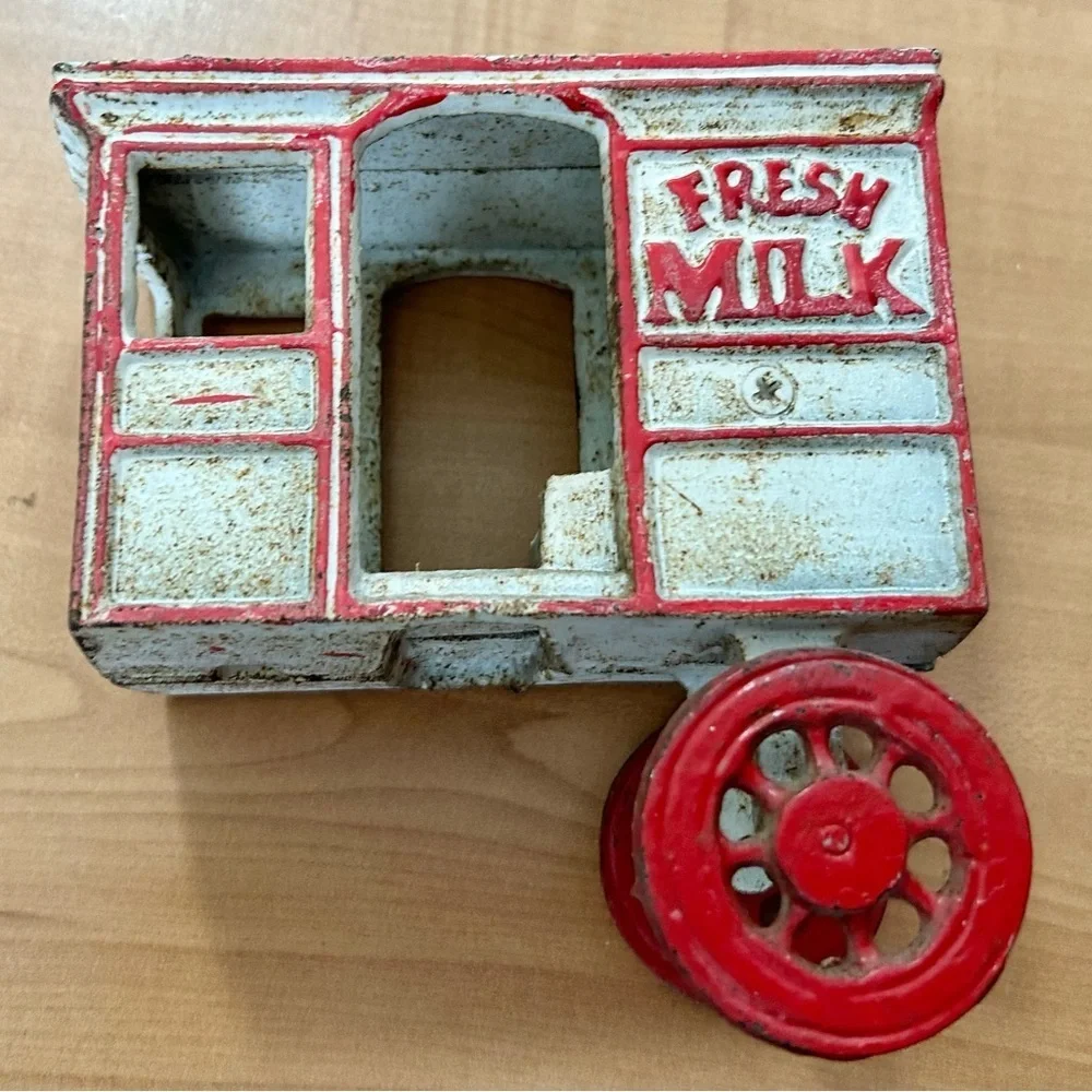 Vintage cast iron fresh milk wagon cart toys